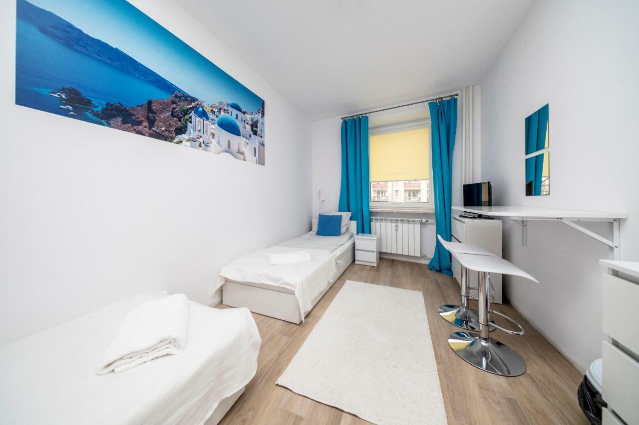 6 Cities Rooms Varsavia Esterno foto